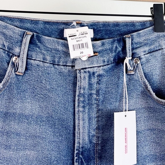 NWT Good American Good Curve High Rise Skinny Crop Distressed Jeans in Blue411 - Picture 8 of 10